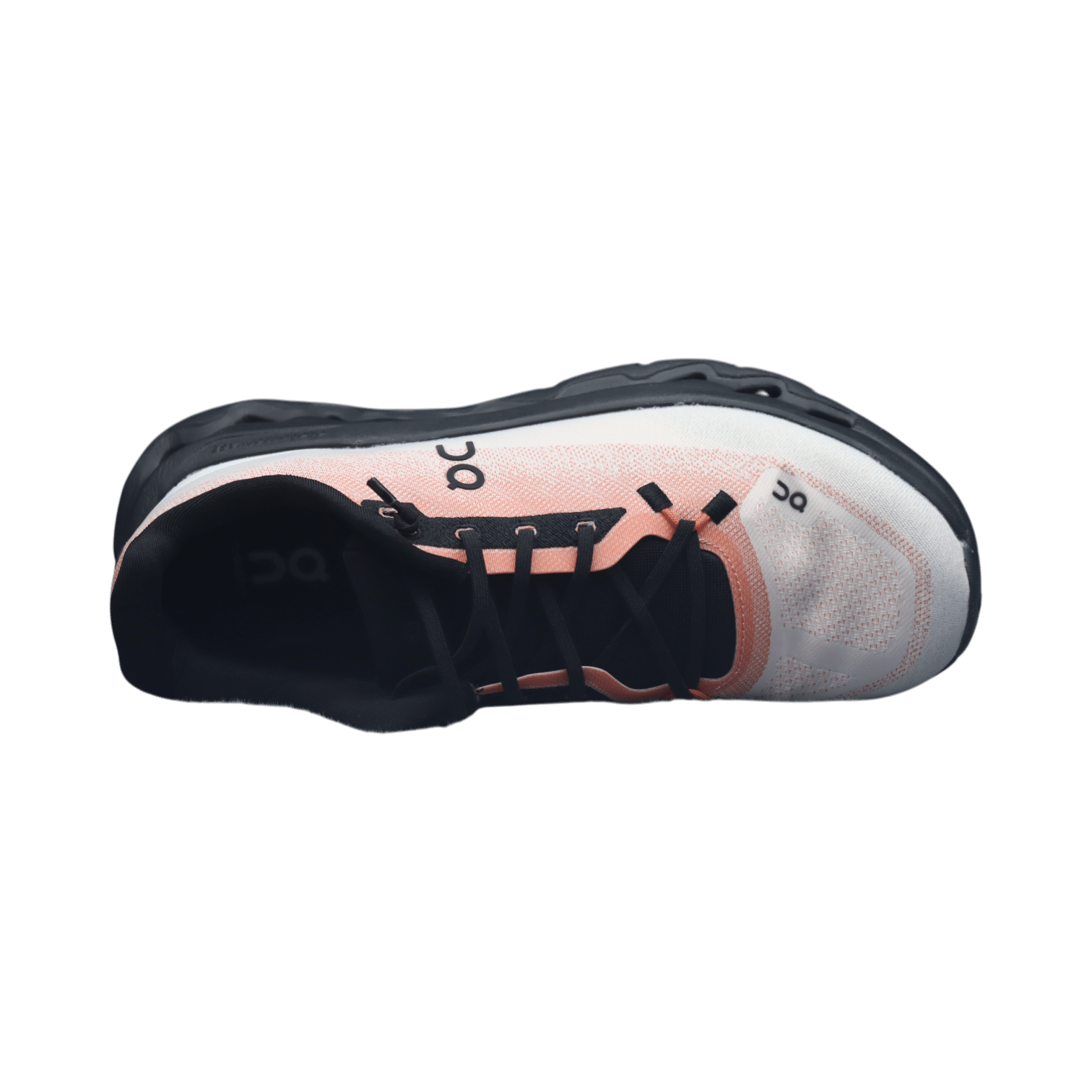 On cloudtilt walking shoes