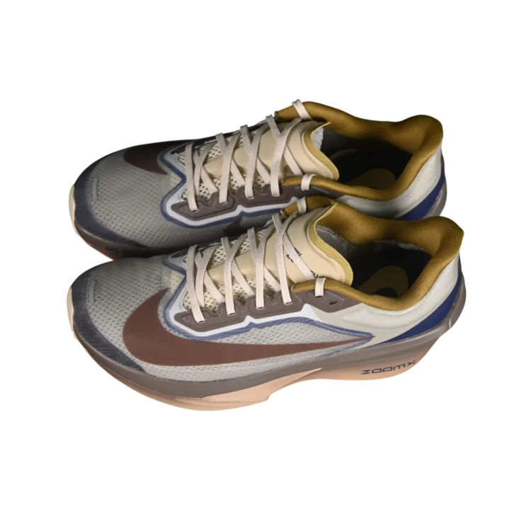 Nike zoom fly 6 walking shoes